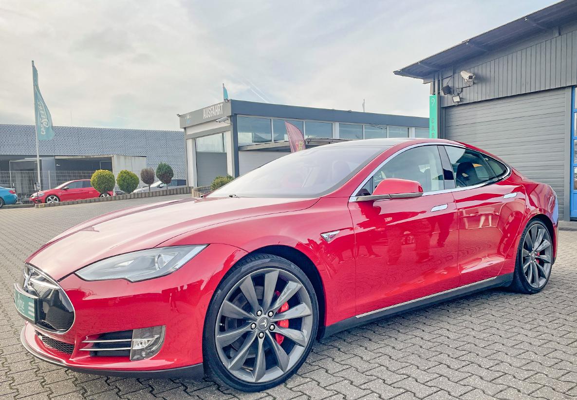 Tesla Model S  P85 Supercharger free Autopilot Alcantara 21