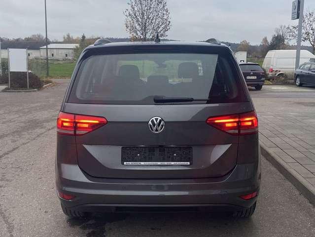 Volkswagen Touran 2.0 TDI DSG Comfortline FAHRERASSISTENZPA